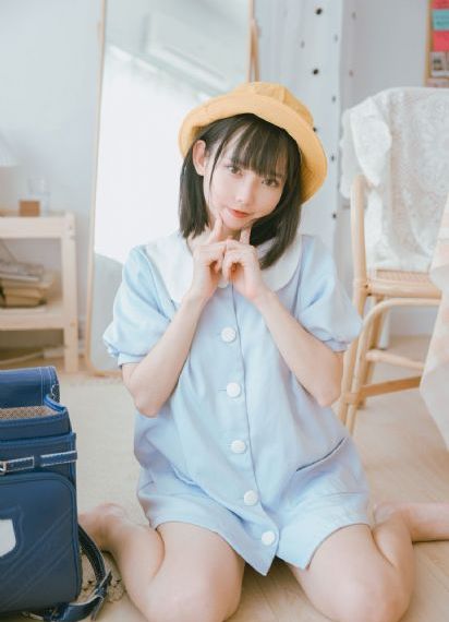 空心大白菜岑梦凡_BD英语超清免费观看