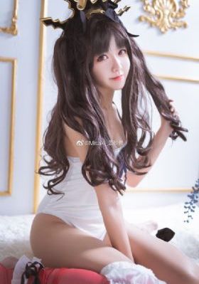 办公室的秘书4_超清影视在线观看